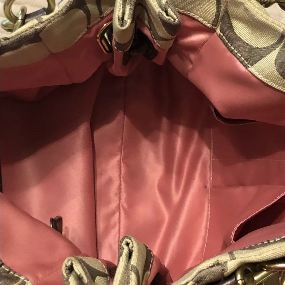 Excellent Condition Coach handbag - Picture 3 of 8